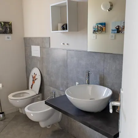 Click Art & Guest house Trabia